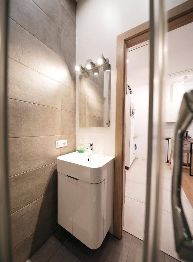 Trendy Top-Floor Stay In Heart Of Riga, Near Bars & Culture Екстер'єр фото